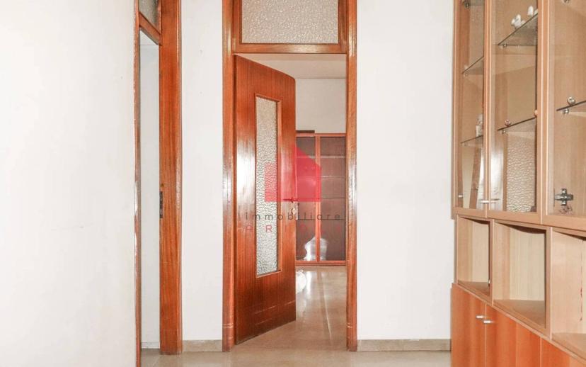 Trilocale buono stato, sesto piano, Centro, Ostiglia — foto 4 di 13