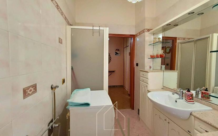 Quadrilocale via Francesco Cassoli 13, Ospedale - Villaggio Manenti, Reggio Emilia — foto 12 di 28