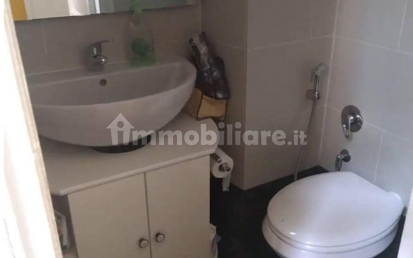 Bilocale corso Italia 1, Centro Storico, Savona