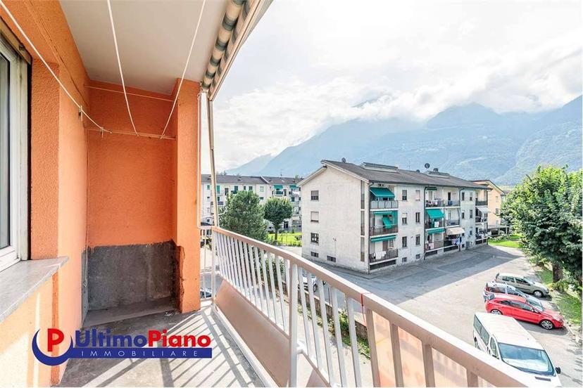 Trilocale via Buthier, 34, Centro, Aosta — foto 19 di 25
