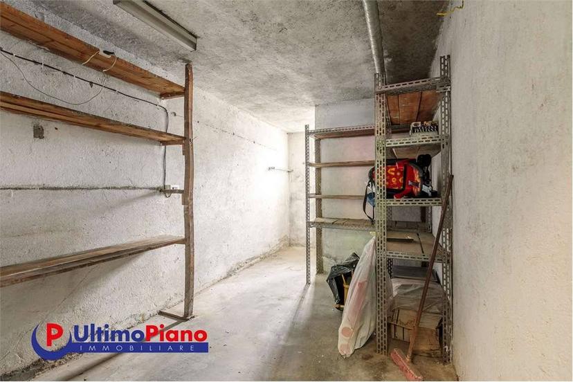 Trilocale via Buthier, 34, Centro, Aosta — foto 15 di 25