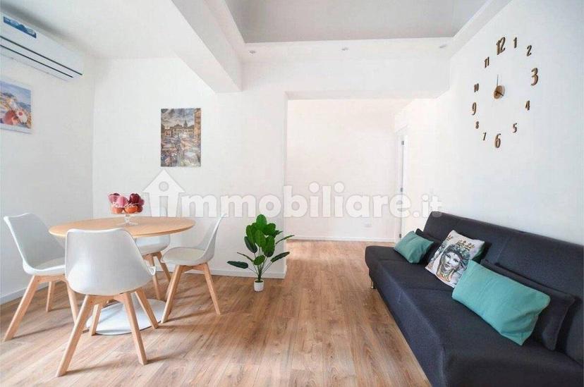 Trilocale via Fratelli Rosselli 4, Cassaro, Palermo