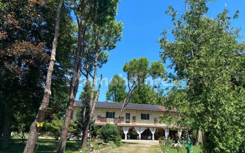 Villa plurifamiliare Cascina Moderna 7, Tricerro — foto 6 di 6