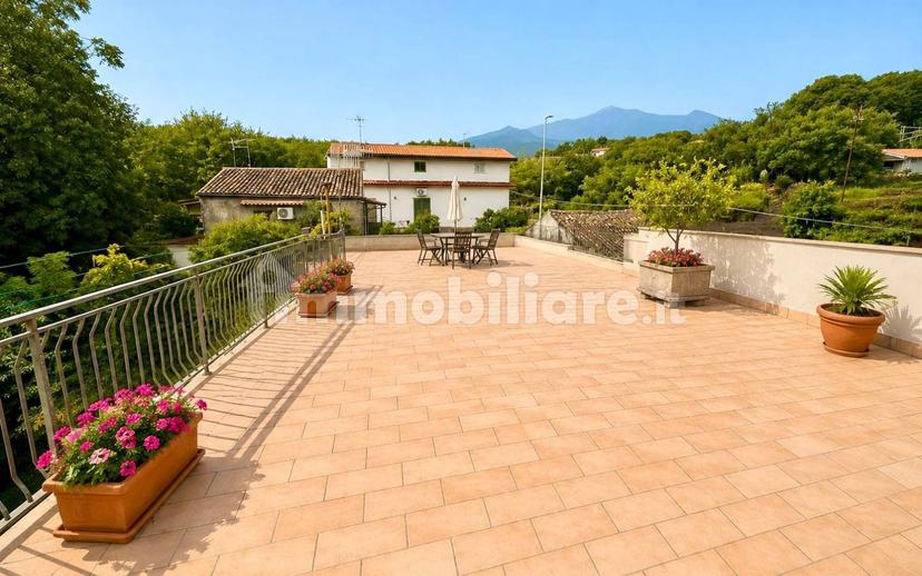 Terratetto plurifamiliare piazza dell'Immacolata, Centro, Santa Venerina