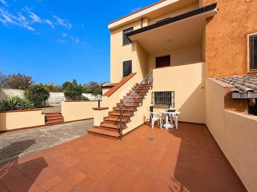 Appartamento via Monte Columba 20, Centro, Sorso — foto 20 di 48