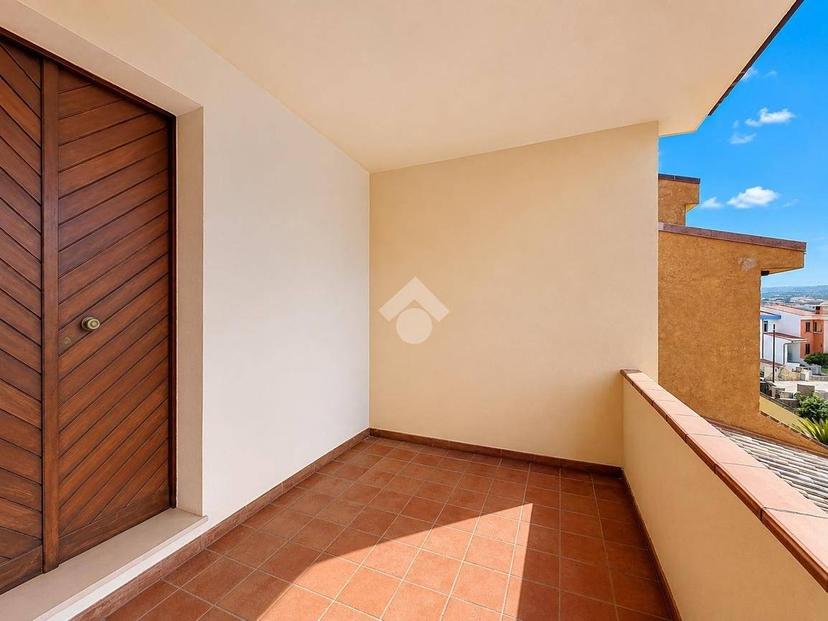 Appartamento via Monte Columba 20, Centro, Sorso — foto 12 di 48