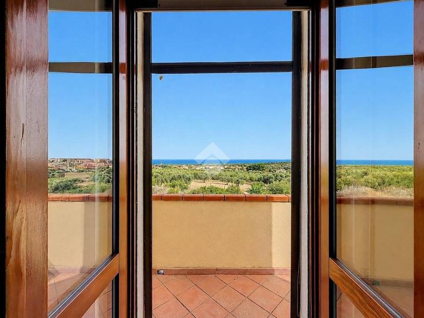 Appartamento via Monte Columba 20, Centro, Sorso — foto 32 di 48