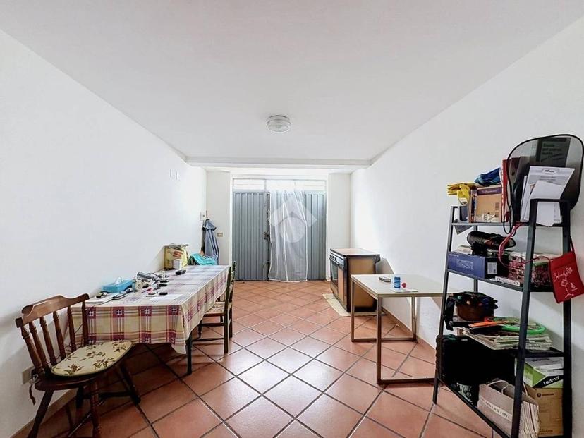 Appartamento via Monte Columba 20, Centro, Sorso — foto 2 di 48