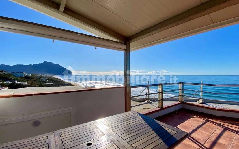 Attico strada Lungomare Pontino, Lungomare Di Sabaudia, Sabaudia — foto 15 di 36