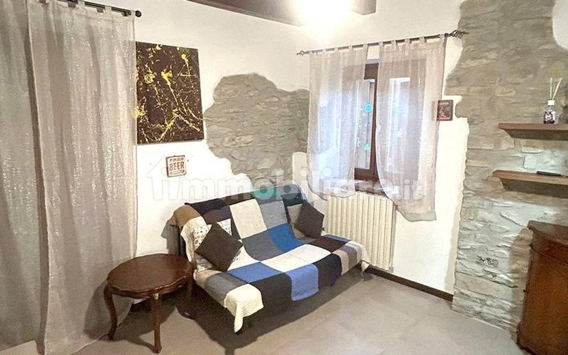 Appartamento via Biagino, Centro, Chitignano — foto 12 di 14