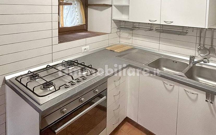 Appartamento via Biagino, Centro, Chitignano — foto 5 di 14