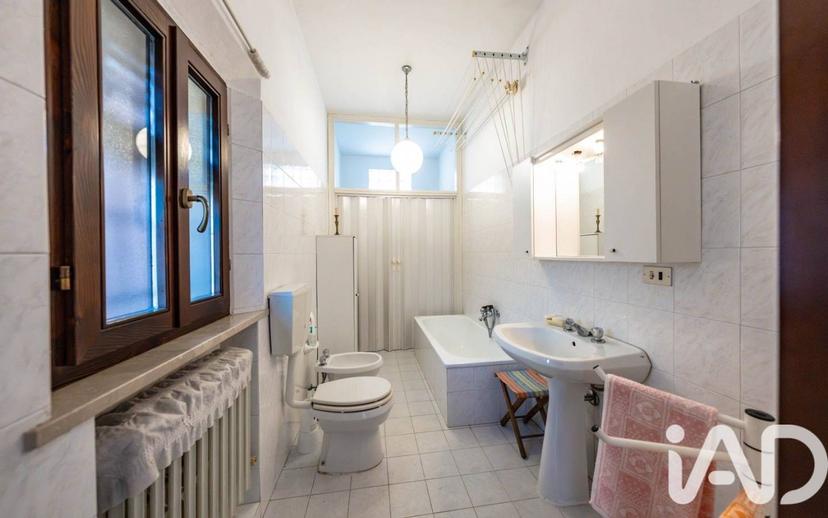 Villa bifamiliare via Zocchi, Massa Fiscaglia, Fiscaglia — foto 3 di 39