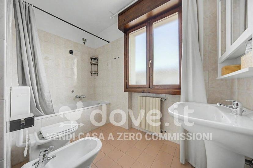 Trilocale viale Sandro Pertini 24, Centro, Maserà di Padova — foto 23 di 48