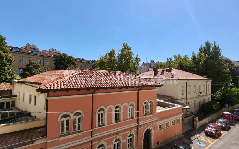Quadrilocale via Alessandro Manzoni 3, Largo Barriera - Ospedale Maggiore, Trieste — foto 13 di 17