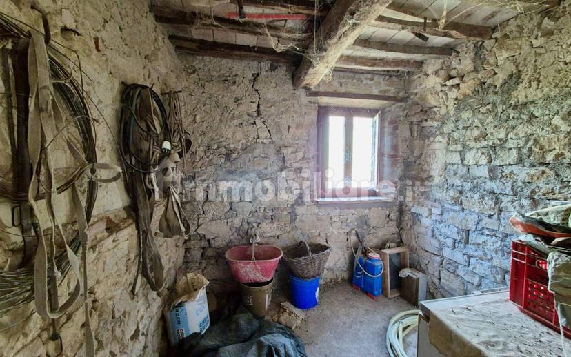 Casale Località Vasciano, Todi — foto 16 di 46