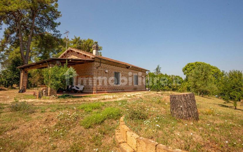 Villa unifamiliare via dei Piani, Nepi — foto 5 di 42