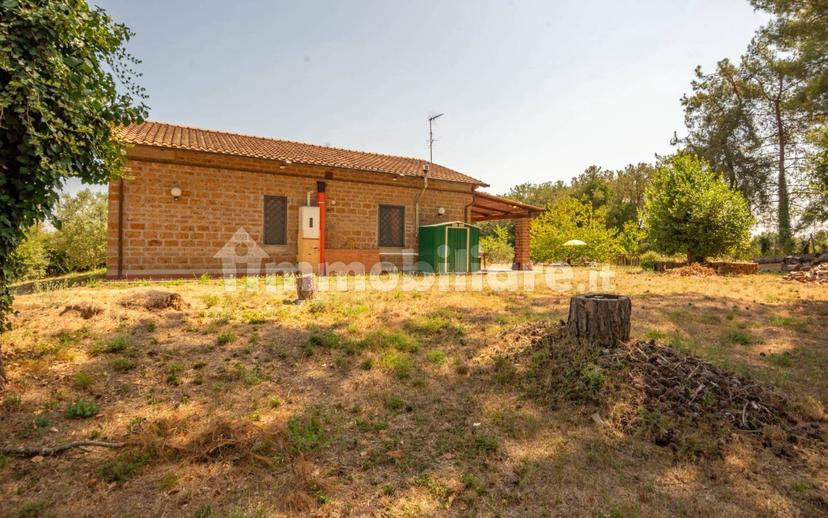 Villa unifamiliare via dei Piani, Nepi — foto 10 di 42