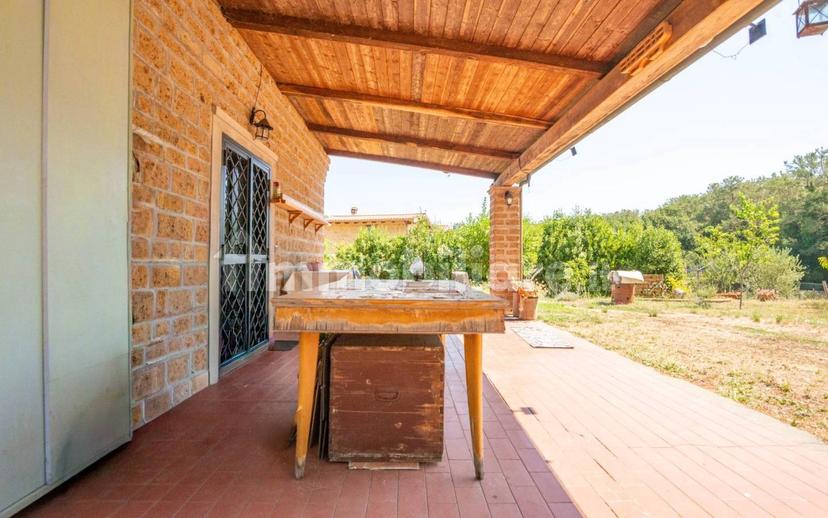 Villa unifamiliare via dei Piani, Nepi