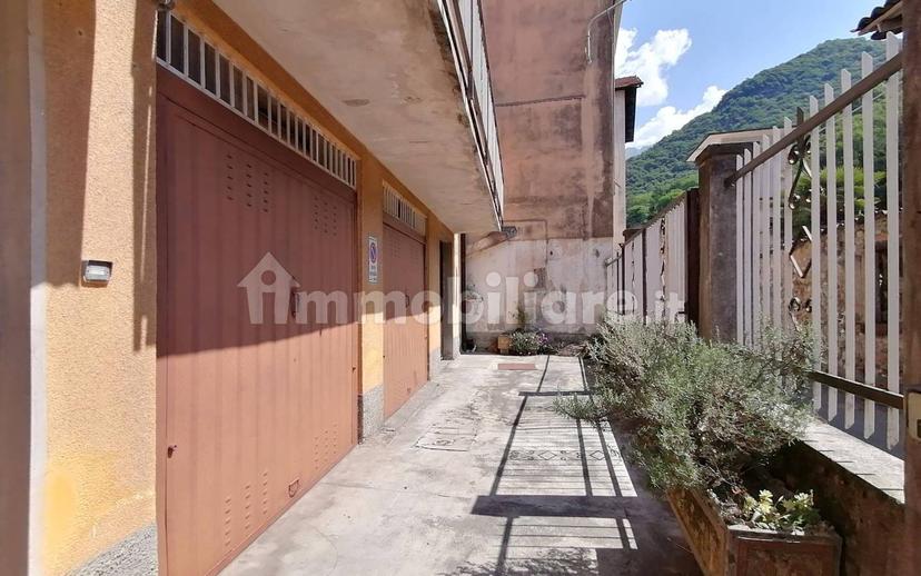 Bilocale via Francesco e Giuseppe Bolis 3, Laorca, Lecco