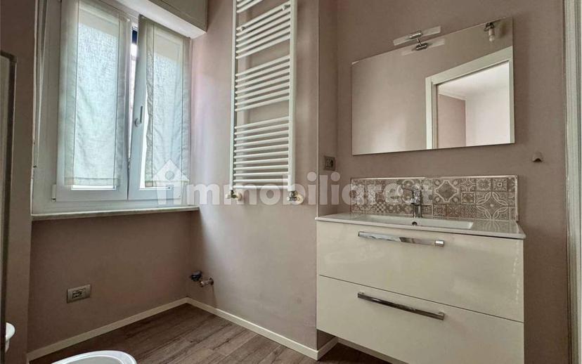 Bilocale ottimo stato, primo piano, Centro, Borgo San Dalmazzo — foto 15 di 17