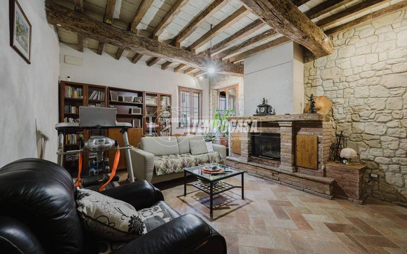 Terratetto unifamiliare 322 m², nuova, Salvaterra, Casalgrande — foto 19 di 29