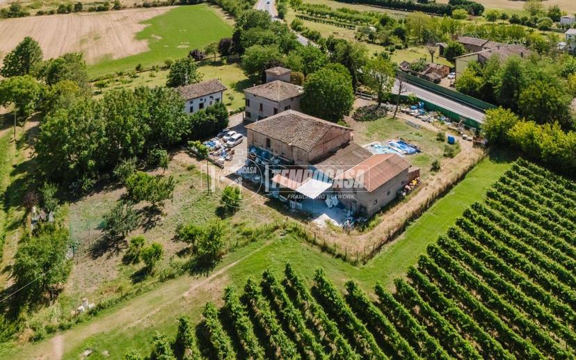 Terratetto unifamiliare 322 m², nuova, Salvaterra, Casalgrande — foto 15 di 29