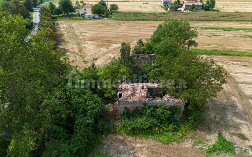 Casale Strada Provinciale di Finale Emilia, Finale Emilia — foto 3 di 9
