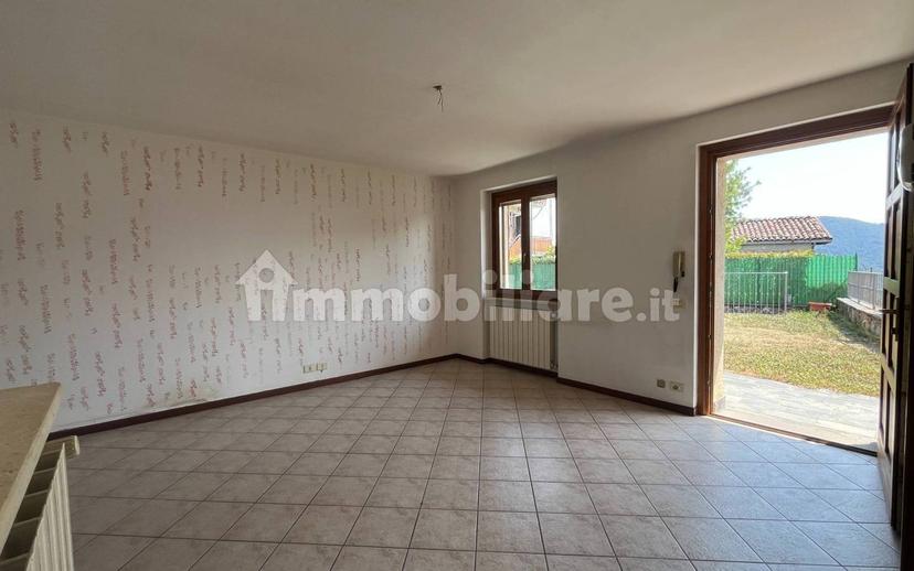 Trilocale via Costa Berlendis, Somendenna, Zogno — foto 4 di 20
