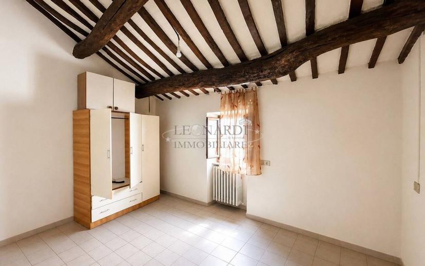 Trilocale da ristrutturare, piano terra, Sansepolcro — foto 2 di 4