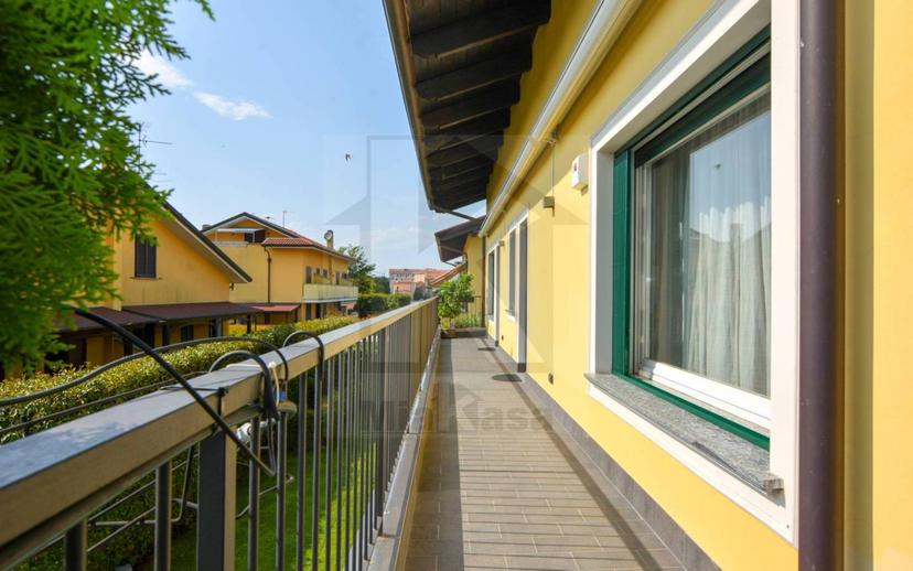 Quadrilocale via Alessandro Manzoni 127, Uboldo — foto 18 di 29