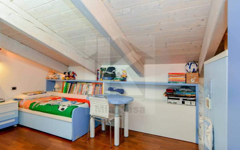 Quadrilocale via Alessandro Manzoni 127, Uboldo — foto 27 di 29