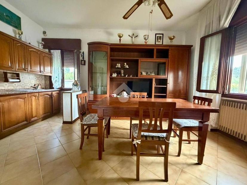 Villa unifamiliare via IV Novembre 125, Santa Maria D'adige, Vescovana — foto 15 di 19