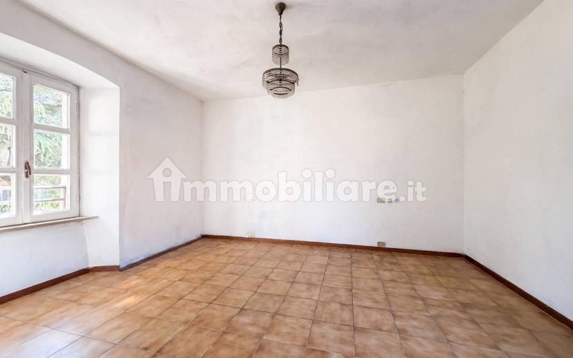 Trilocale vicolo Canale 6, Centro, Darfo Boario Terme — foto 10 di 35