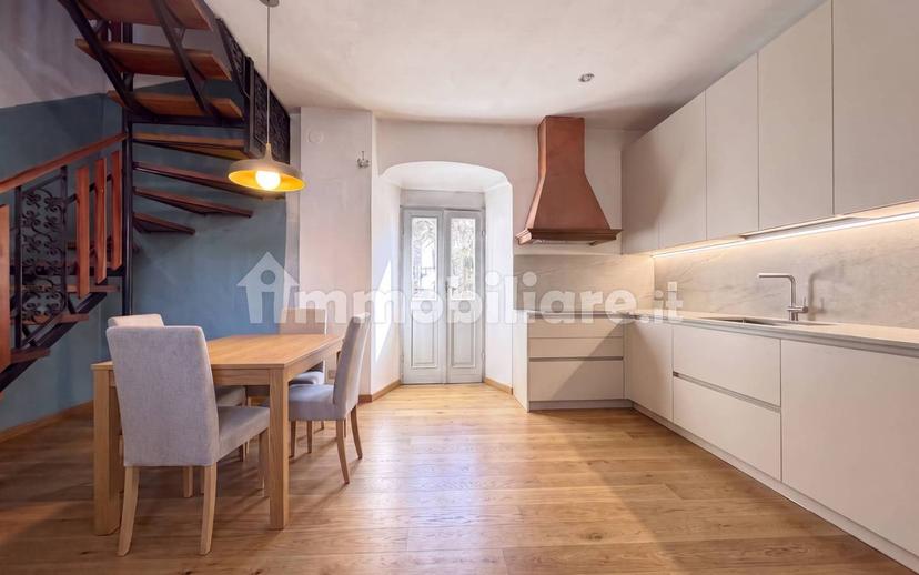Trilocale vicolo Canale 6, Centro, Darfo Boario Terme — foto 33 di 35