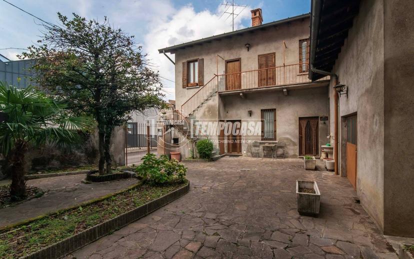 Quadrilocale via roncoroni 36, Centro, Lurate Caccivio — foto 8 di 22