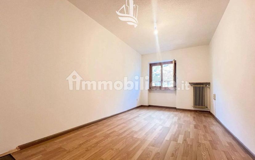 Appartamento via Peter Mitterhofer, Marlengo — foto 2 di 25