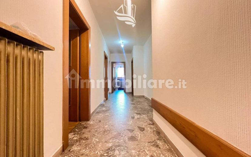 Appartamento via Peter Mitterhofer, Marlengo — foto 4 di 25