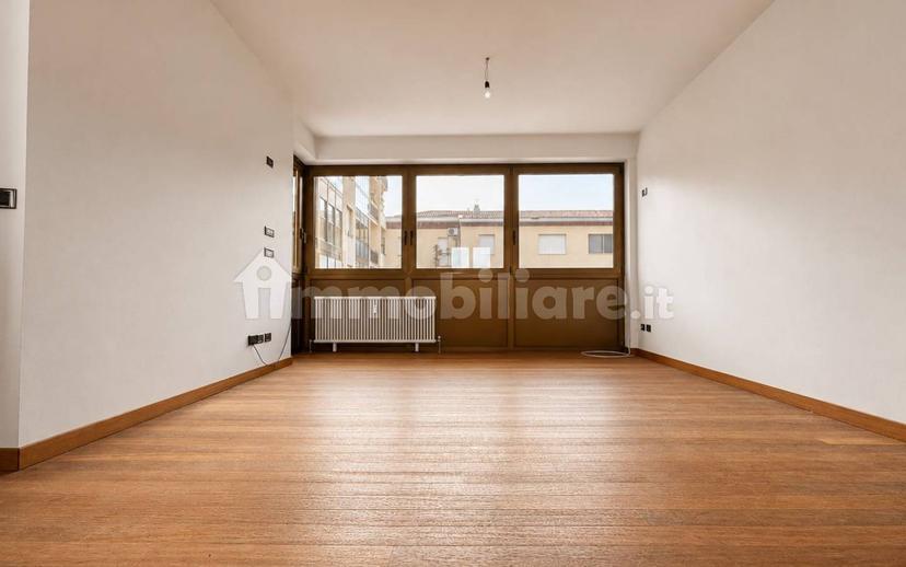 Quadrilocale viale Dante Alighieri, Centro, Riva del Garda — foto 5 di 7