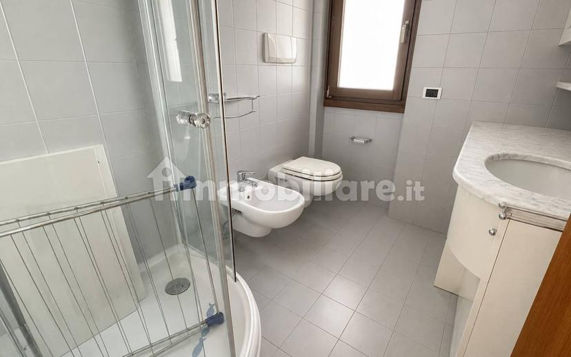 Quadrilocale viale Dante Alighieri, Centro, Riva del Garda — foto 4 di 7