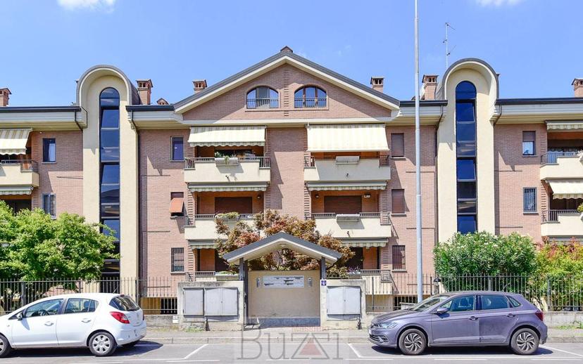 Appartamento via Eugenio Montale 4, Nova Milanese — foto 4 di 41