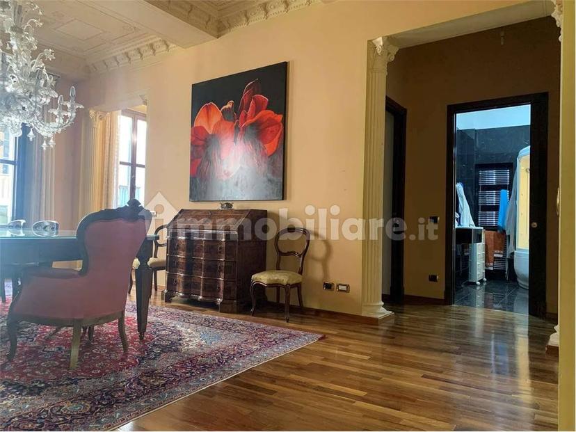 Trilocale via Guido da Castello, 1, Centro Storico, Reggio Emilia — foto 10 di 29