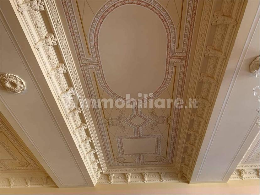 Trilocale via Guido da Castello, 1, Centro Storico, Reggio Emilia — foto 4 di 29