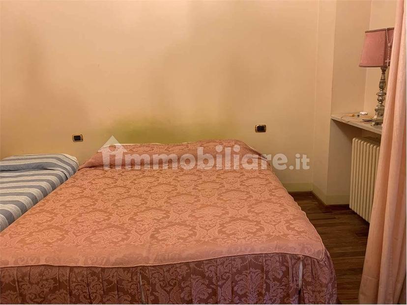 Trilocale via Guido da Castello, 1, Centro Storico, Reggio Emilia — foto 22 di 29