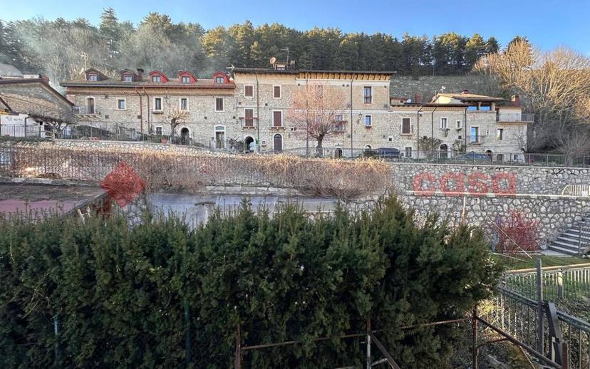 Trilocale via della Chiesa, Pescasseroli — foto 11 di 23