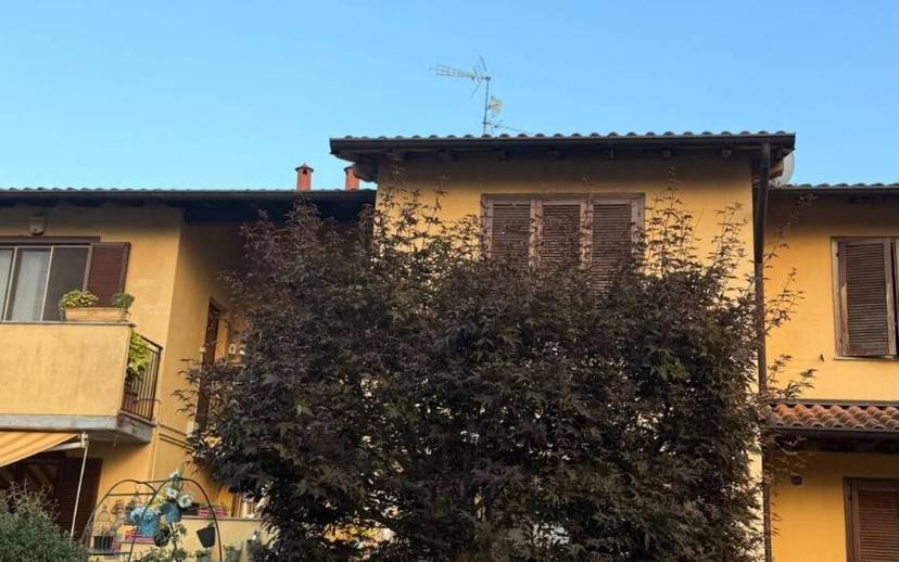 Trilocale via torre sopra 6, Centro, Torre d'Arese — foto 15 di 25