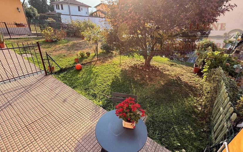 Trilocale via torre sopra 6, Centro, Torre d'Arese — foto 14 di 25