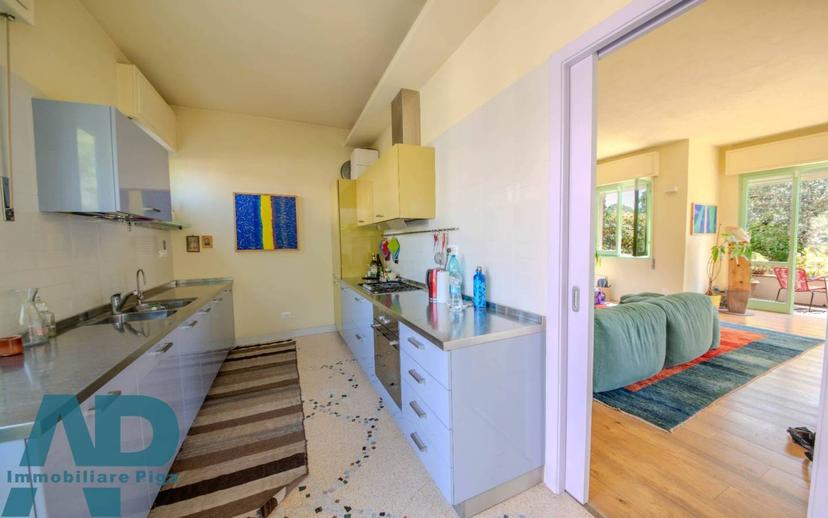 Villa bifamiliare via Giosuè Carducci, Lido di Camaiore, Camaiore — foto 29 di 34