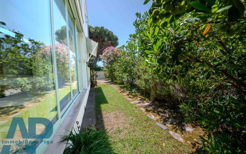 Villa bifamiliare via Giosuè Carducci, Lido di Camaiore, Camaiore — foto 28 di 34