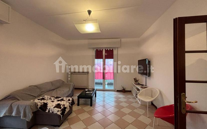 Quadrilocale ottimo stato, secondo piano, Centro, Fornovo di Taro — foto 16 di 18
