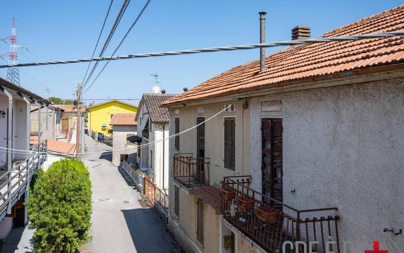 Villa bifamiliare Località Colle di Configni, Configni — foto 16 di 55